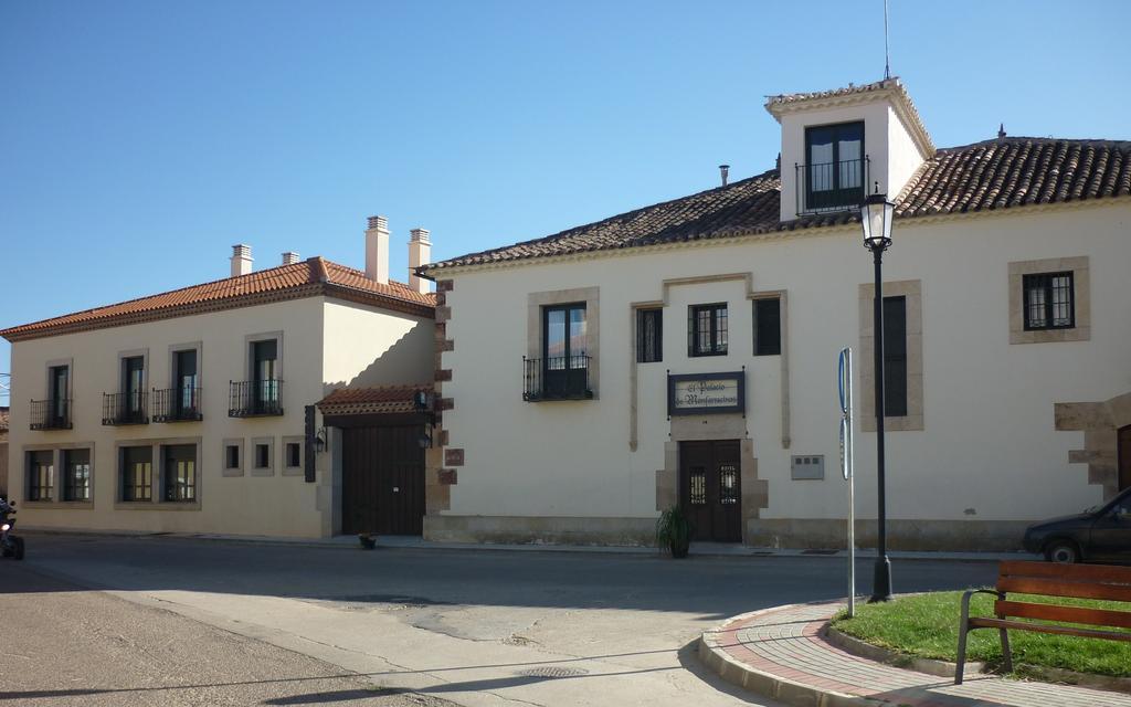 Hotel Palacio De Monfarracinos Benavente Esterno foto